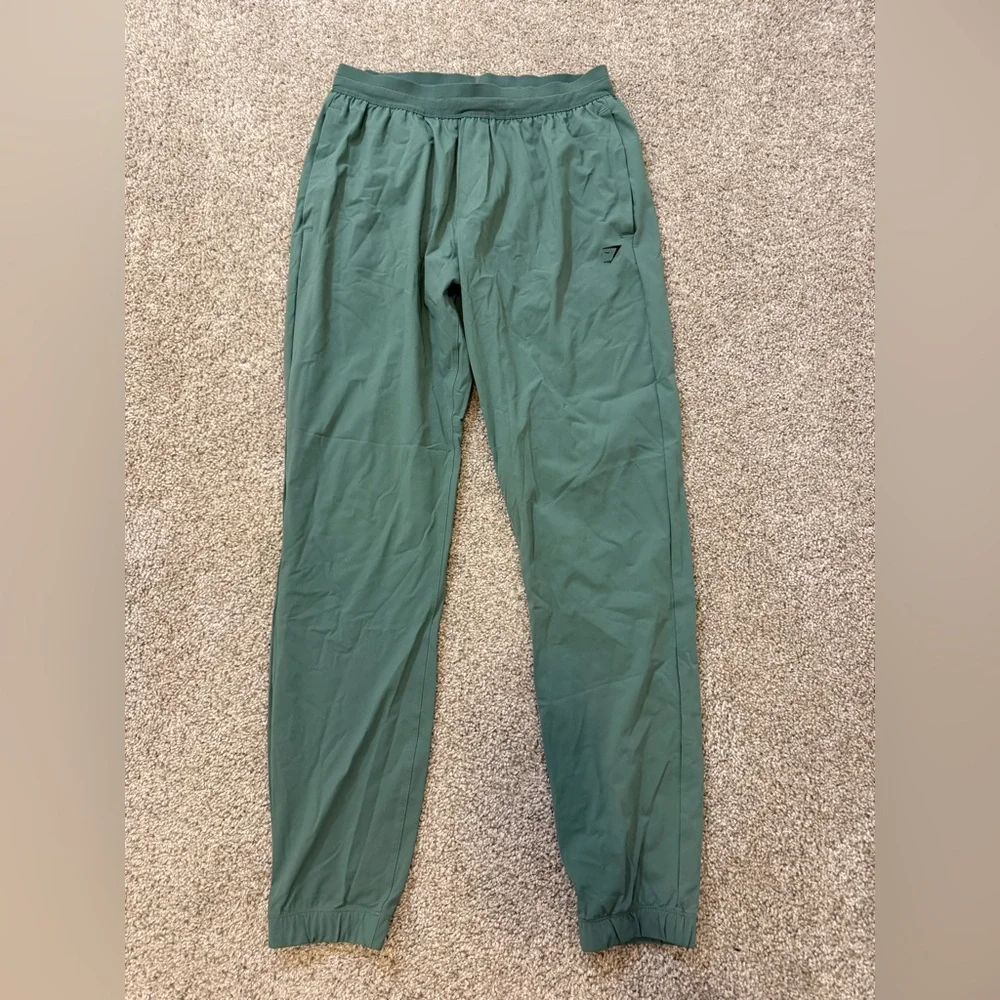 Gymshark Men’s Olive Green‎ Joggers Medium